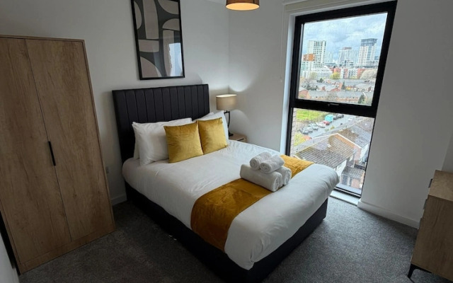 Berkeley Square Apartments