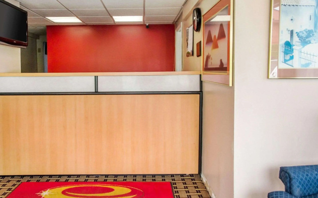 Econo Lodge Franklin - Springboro