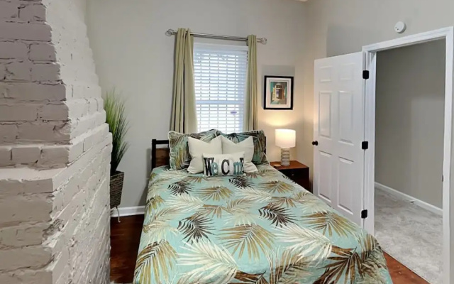 Barnard Row House by Tybee Vacation Rentals