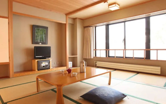 Hotel Mutsumi