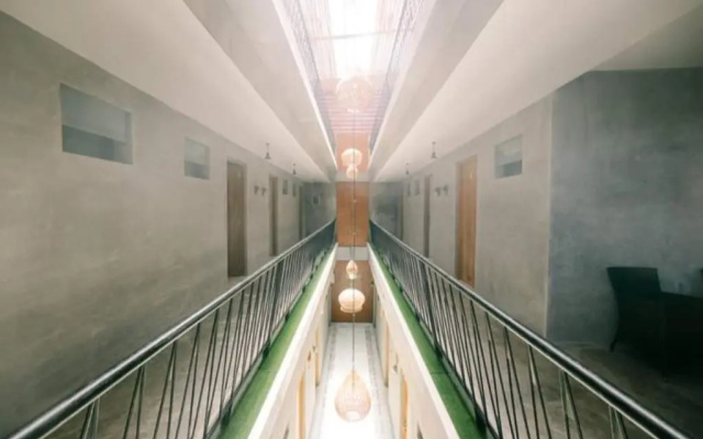 Nature Industrial Apartment