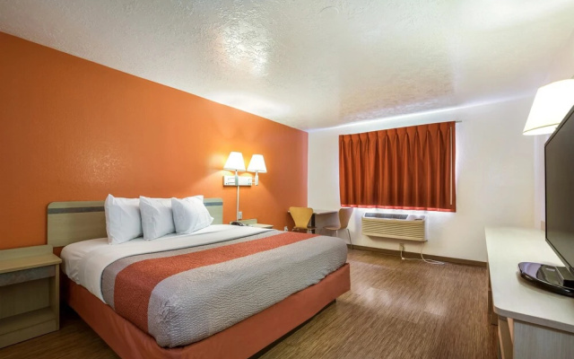 Motel 6 Houston North-Spring
