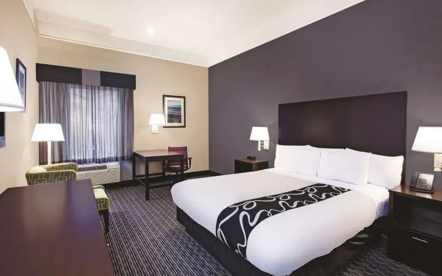 La Quinta Inn And Suites Beaumont West