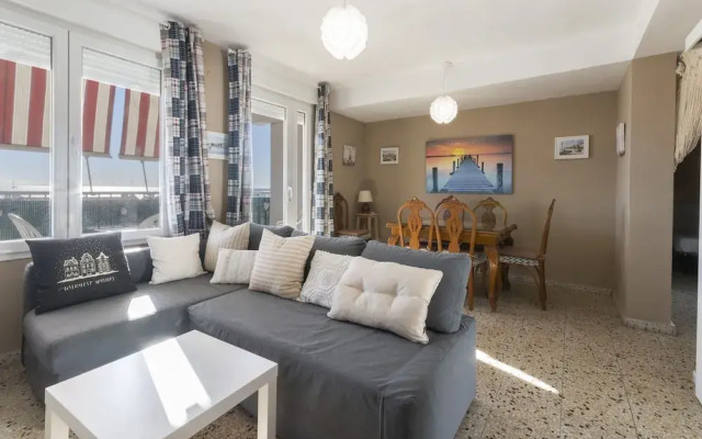Abaco in Xeraco With 3 Bedrooms and 1 Bathrooms