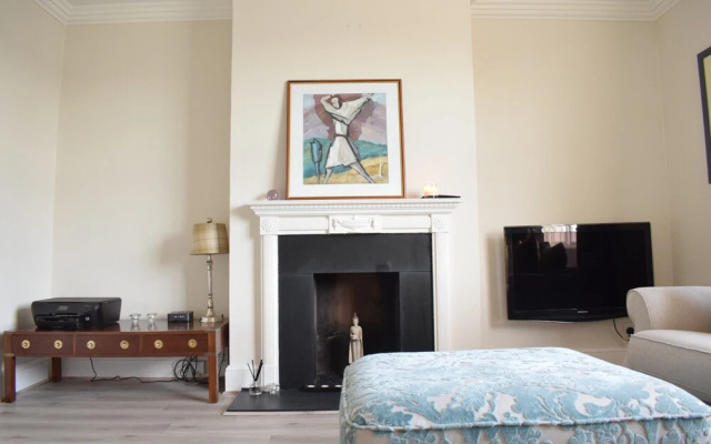 1 Bed Flat in West London