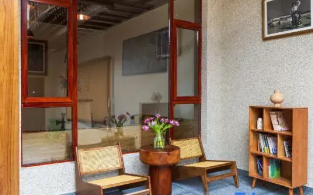 Zanya  Homestay (Shangri-La Bus Station Branch)