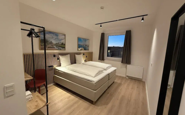 Easy Stay