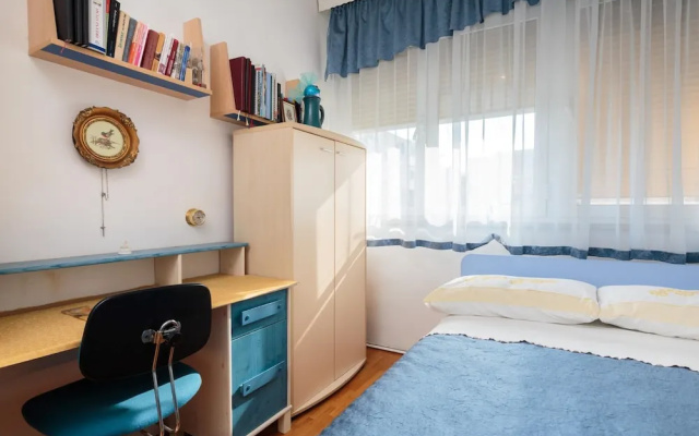 Comfortable and Fully Furbished apt in Center