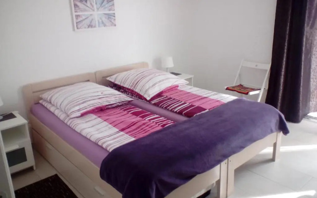 Rooms Marina