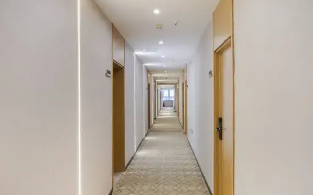 Mofan Hotel (Beijing Yuquan Hospital  Taiwan Street Branch)