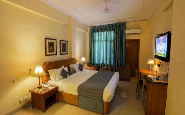 Hotel Classic Residency