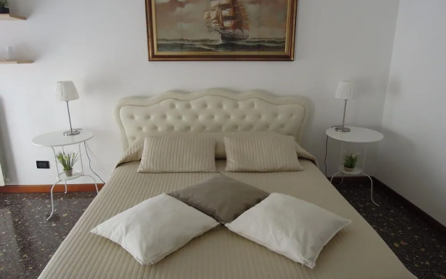 Ca' Delfina Holiday Home