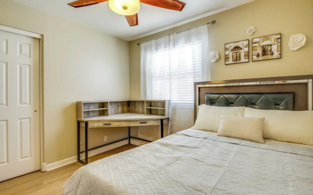 Fenced-in Pool & Patio: Gilbert Home!