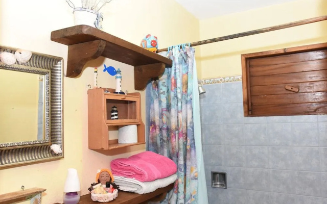 Room in B&B - Cancun Guest House 6