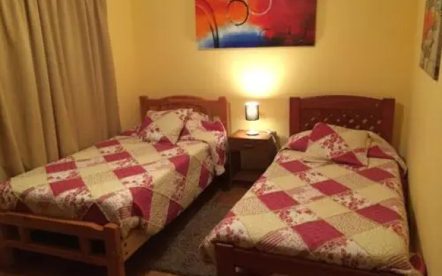 Hostal Juanita Lazo B & B