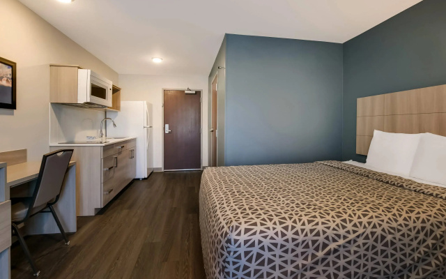WoodSpring Suites Knoxville West