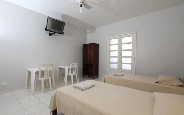Regis Hotel I