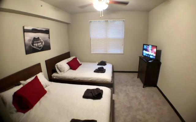 Private Condos by Ideal Experience