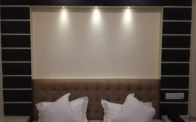 Hotel Blue Bird Nest
