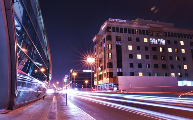 Pride Hotel Apartments вид на фасад