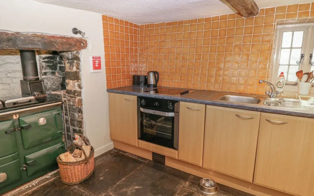 Turpike Cottage