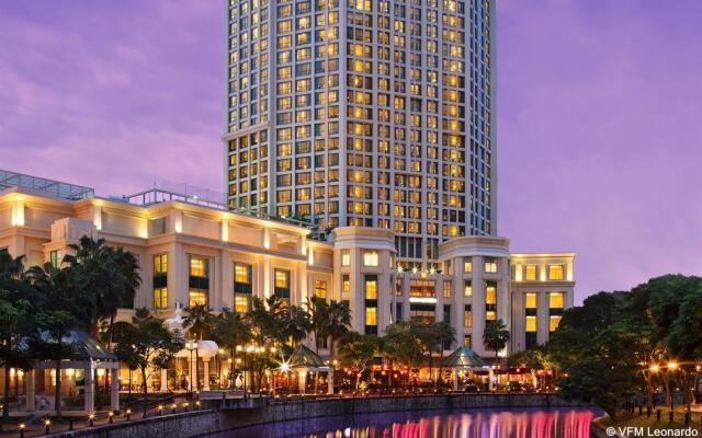Отель Grand Copthorne Waterfront вид на фасад