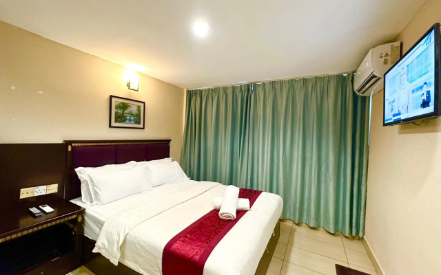 Valley Hotel