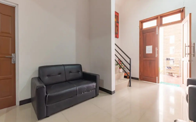 RedDoorz near Majapahit Semarang