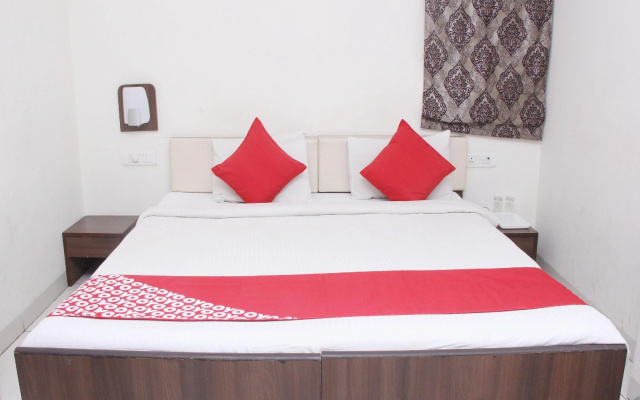 Hotel Rk Palace