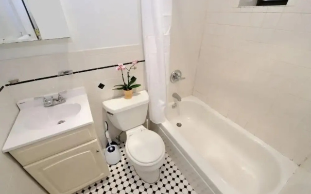 Fully Furnished 1 Bedroom Apartment