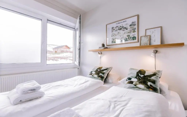 Hlíð Bed and Breakfast
