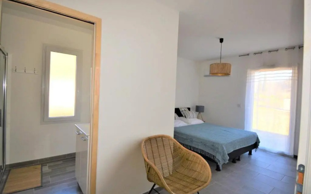 Maison Salavas, 4 pièces, 8 personnes - FR-1-382-146