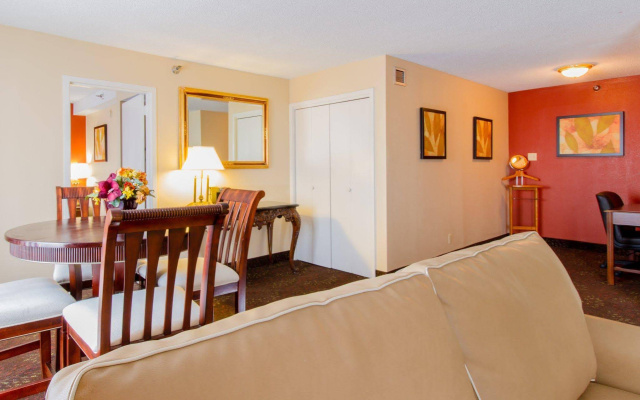 Holiday Inn Chicago O'Hare Area by IHG