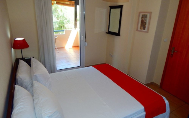 Kripis House