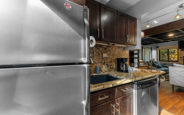 Retreat Condo #5