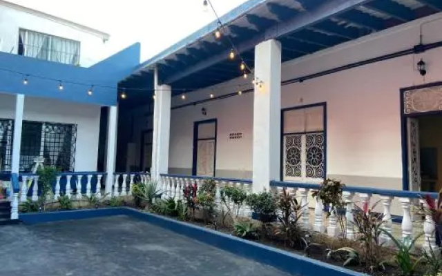 Hotel Juarez 571