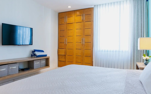 Anah 410 2 Bedroom Condo by RedAwning