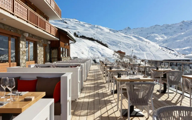 Ours Blanc Hotel & Spa