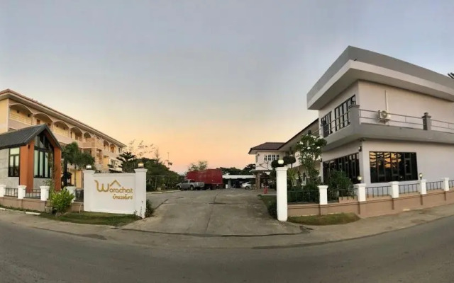 Worachat House