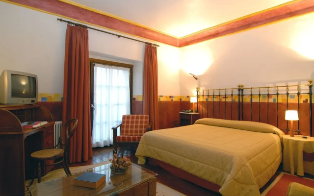 Gastro Hotel Posada Real de La Casa del Abad