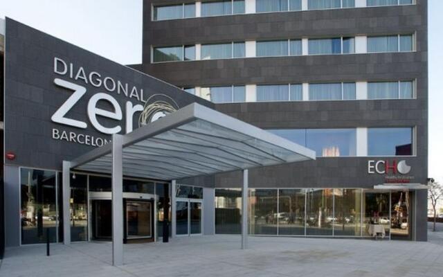 Hotel SB Diagonal Zero Barcelona вид на фасад