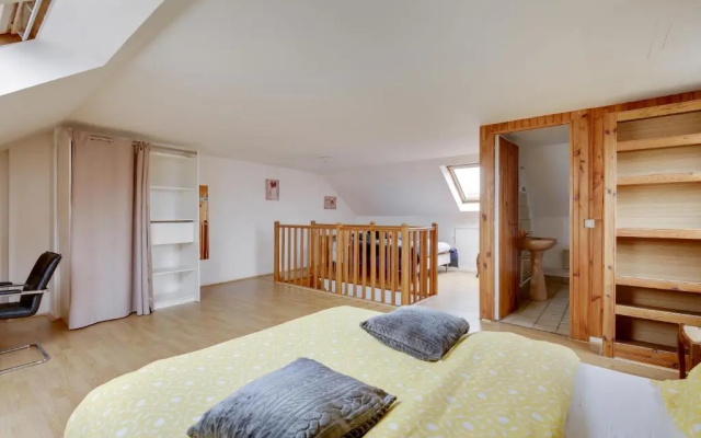 Chic house with babyfoot and gym