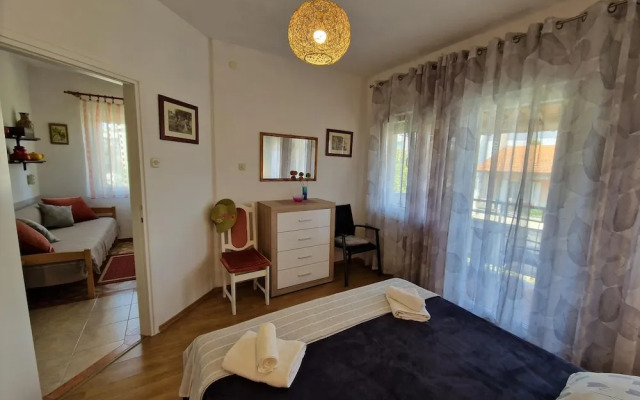 Apartments Godena