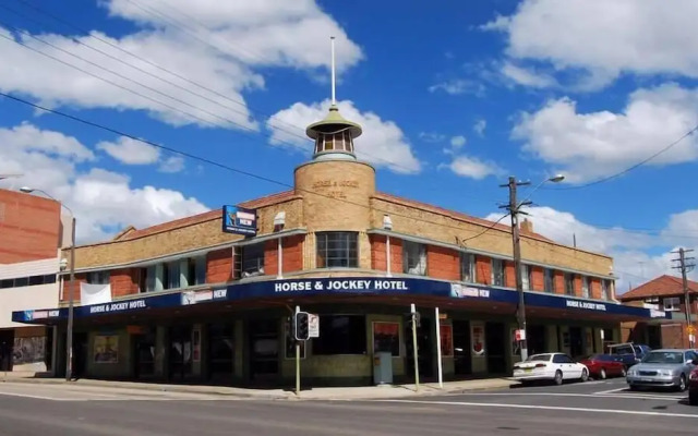 Horse and Jockey Hotel Homebush