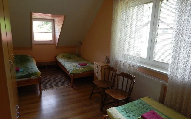 Sunny Holiday House B&B