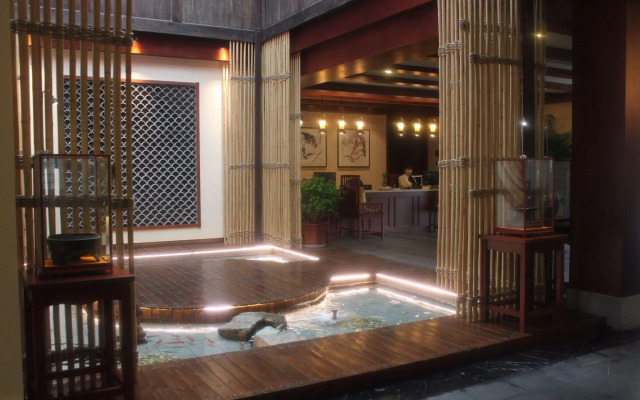 CQJ Lestay Hotel