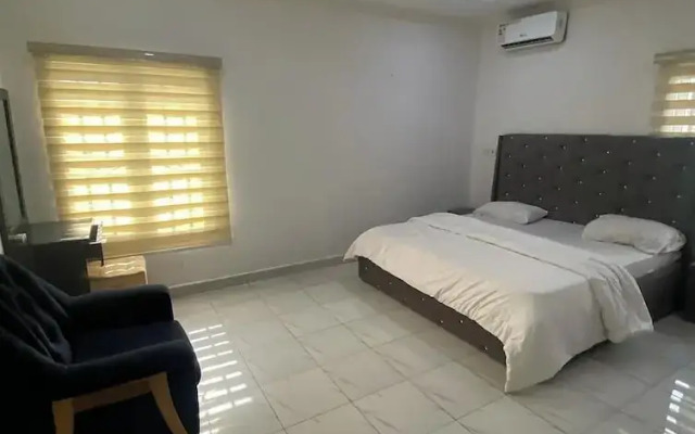 Lavish Apartment