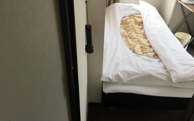 Shochikubai Hostel No.3 - Men Only