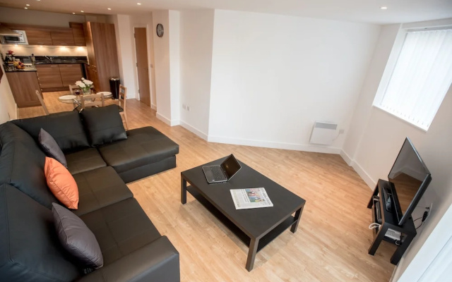 Celador Apartments - Projection West Serviced Apartments