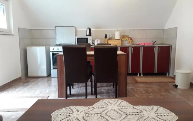 Apartment Mrsinj